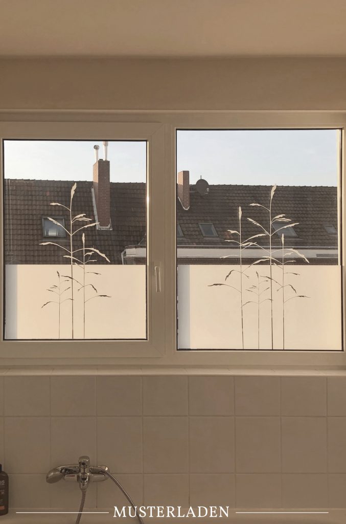 Dekorativer Sichtschutz für Fenster mit Folien - Musterladen